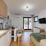 아파트 Expat Renting - La Petite Graine - - Wifi *