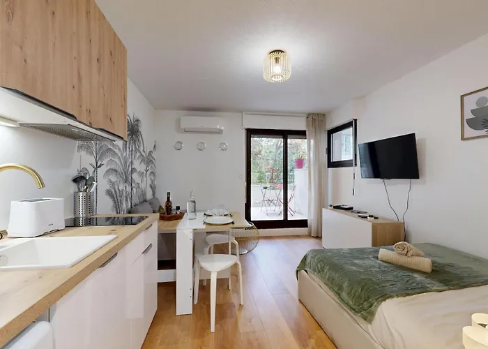 Апартаменты Expat Renting - La Petite Graine - - Wifi *